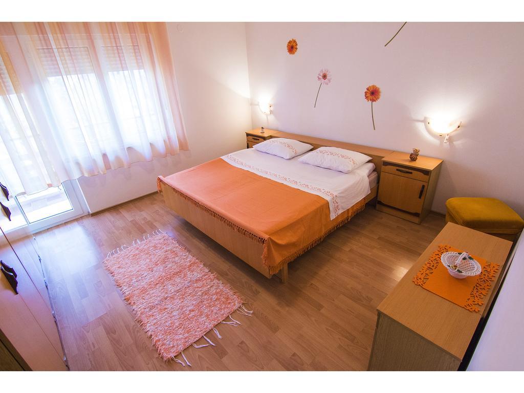 Apartment Miranda Slatine Cameră foto